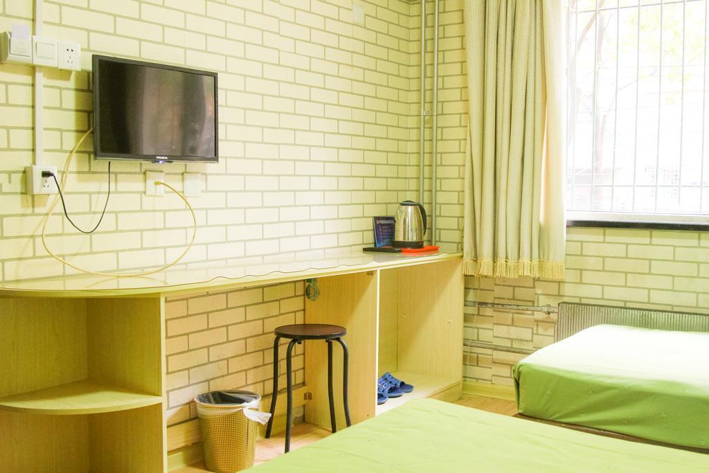 Leo Tian An Men Hostel Peking Exteriör bild